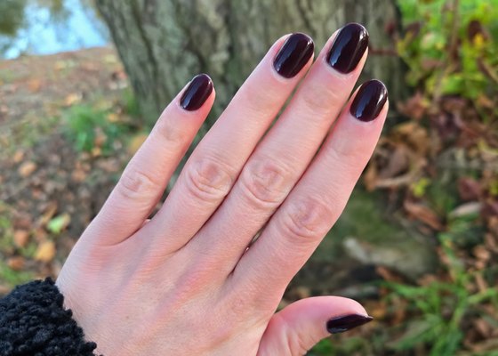 Nicole, 46